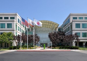 1024px-Apple_Headquarters_in_Cupertino